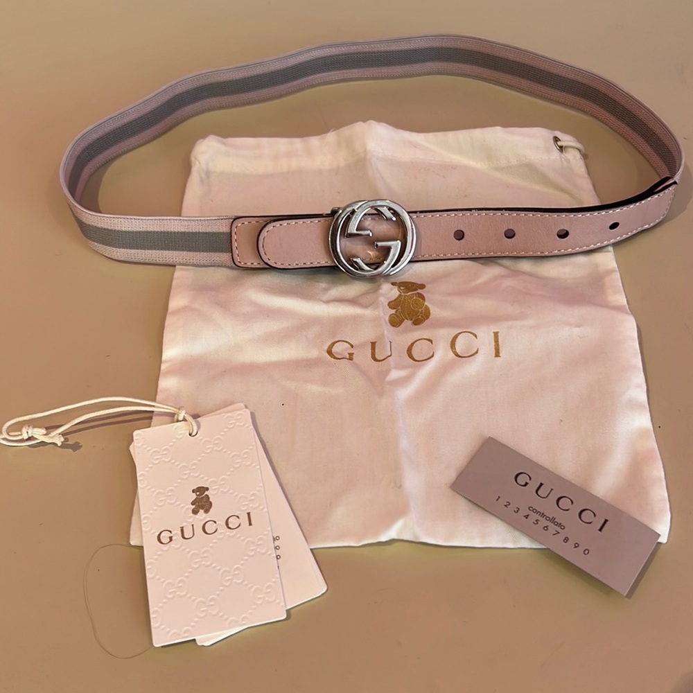 Girls Gucci Belt. 25 inches long from end to end not including the buckle. Pink.